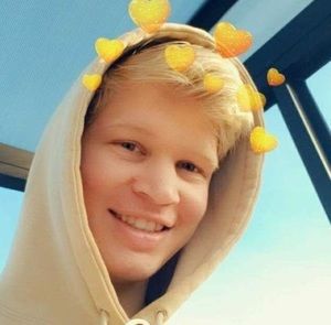 Meet your Posher, Martin